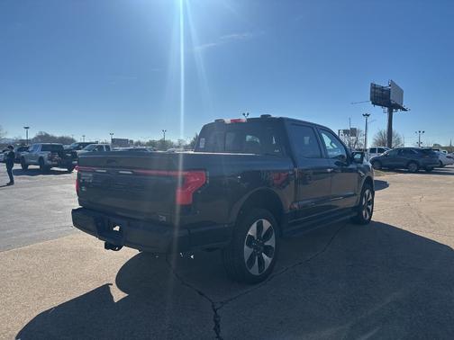2025 Ford F-150 Lightning Platinum