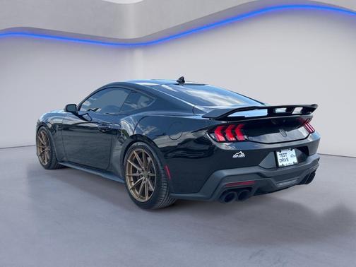 2024 Ford Mustang Dark Horse