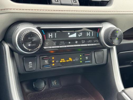 2023 Toyota RAV4 Hybrid Limited