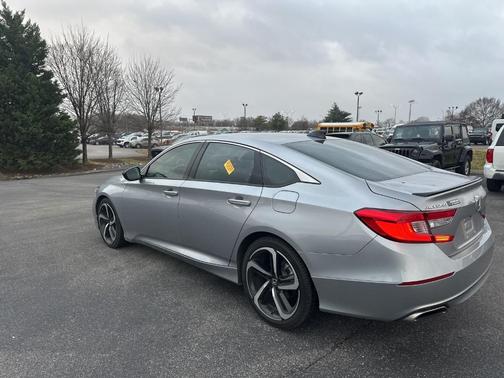 2022 Honda Accord Sport SE