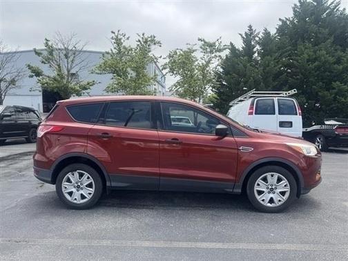 2015 Ford Escape S