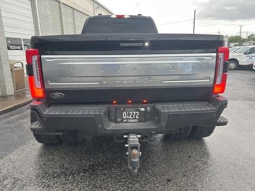 2024 Ford F-350 Platinum
