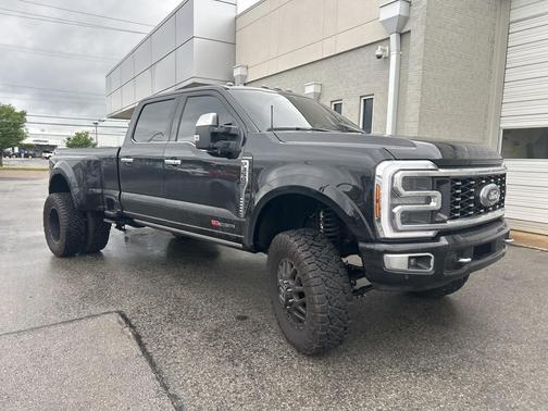 2024 Ford F-350 Platinum