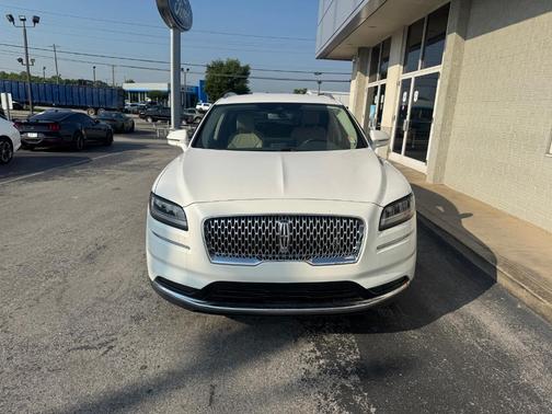 2021 Lincoln Nautilus Standard