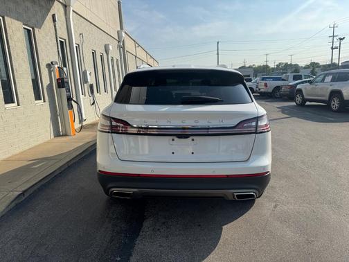 2021 Lincoln Nautilus Standard