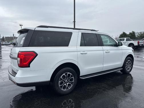 2023 Ford Expedition Max XLT