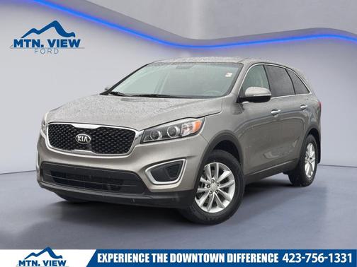2017 Kia Sorento L