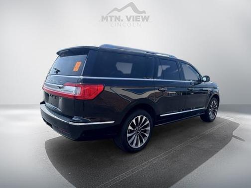 2021 Lincoln Navigator L Reserve