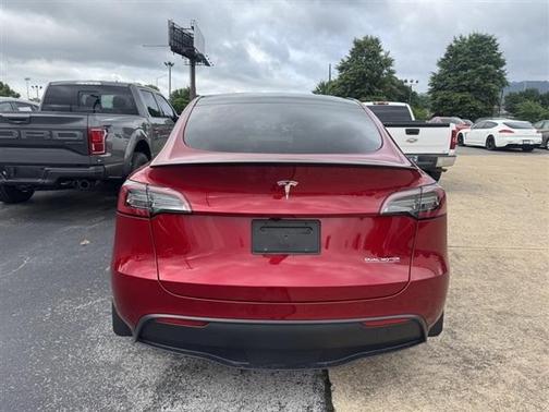 2025 Tesla Model Y Performance
