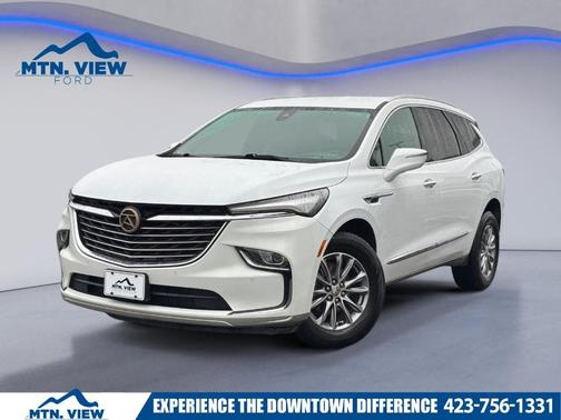 2023 Buick Enclave Essence