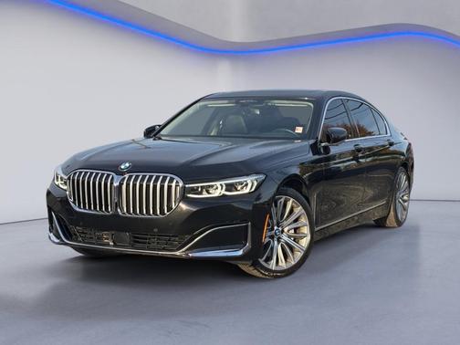 2022 BMW 750 i xDrive