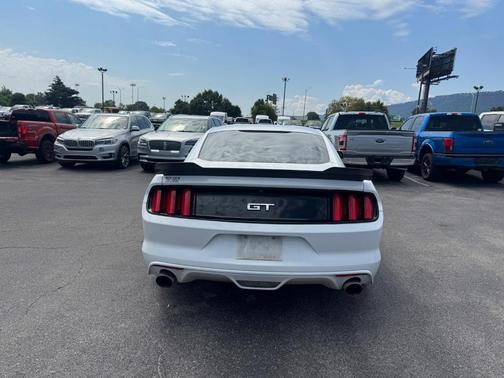 2017 Ford Mustang GT