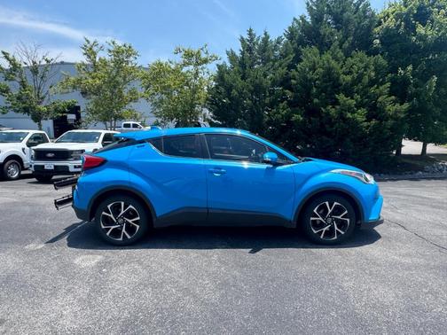 2019 Toyota C-HR XLE