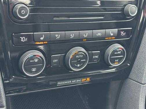 2020 Volkswagen Passat 2.0T R-Line