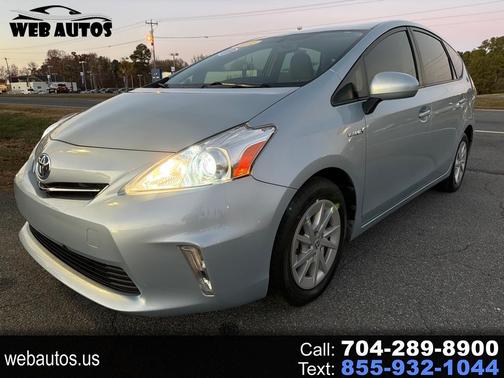 2014 Toyota Prius v Two
