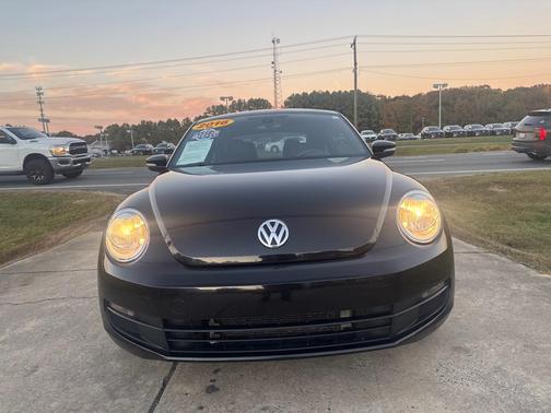 2016 Volkswagen Beetle 1.8T SEL