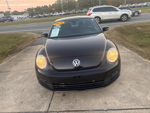 2016 Volkswagen Beetle 1.8T SEL