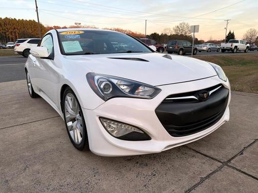 2013 Hyundai Genesis Coupe 3.8 Grand Touring