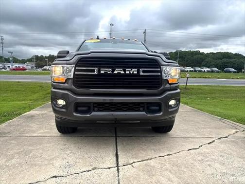 2019 RAM 3500 Big Horn Crew Cab 4x4 8' Box
