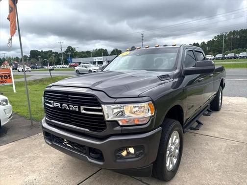 2019 RAM 3500 Big Horn Crew Cab 4x4 8' Box