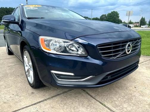 2015 Volvo V60 T5 Premier