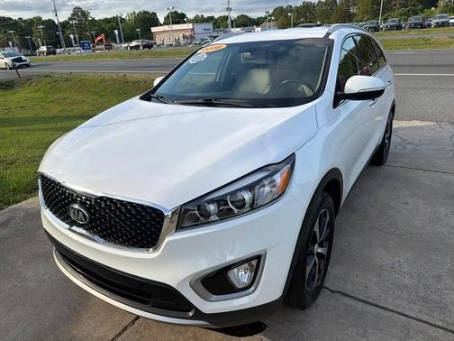 Snow White Pearl 2018 Kia Sorento EX