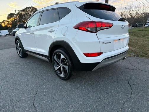 2018 Hyundai TUCSON Sport