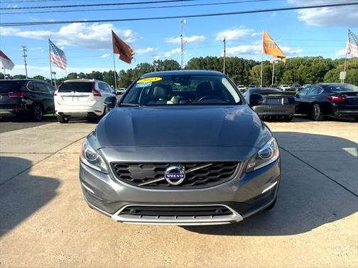 2018 Volvo S60 Cross Country T5