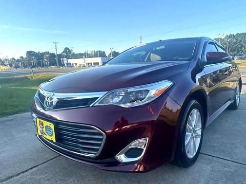 2013 Toyota Avalon XLE