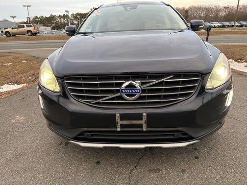 2017 Volvo XC60 T5 Inscription