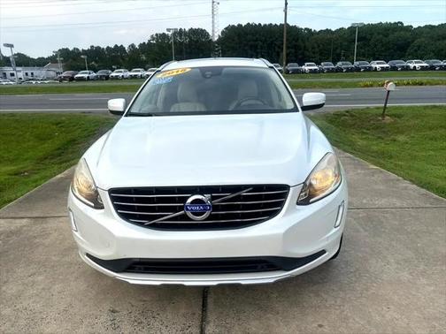 2015 Volvo XC60 T5 Premier