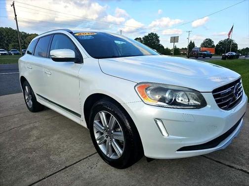 2016 Volvo XC60 T6 Drive-E Platinum