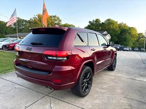 2018 Jeep Grand Cherokee Altitude