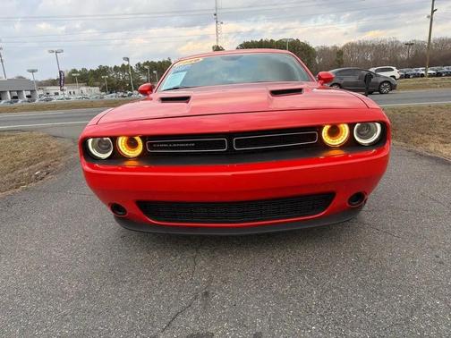 2020 Dodge Challenger SXT