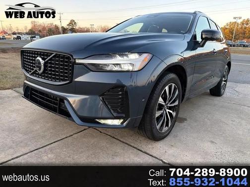 2024 Volvo XC60 B5 Plus Dark Theme