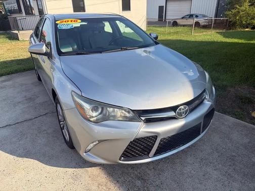 SILVER 2016 Toyota Camry XLE