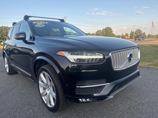 2018 Volvo XC90 T6 Inscription