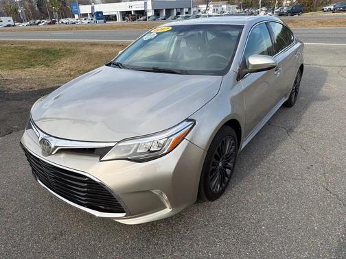 2017 Toyota Avalon Touring