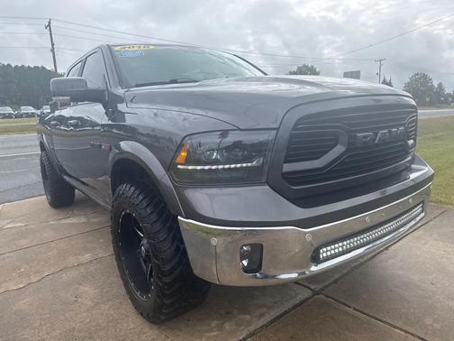 2018 RAM 1500 Laramie