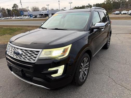 2017 Ford Explorer Platinum
