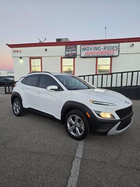 2022 Hyundai KONA SEL