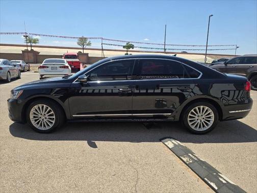 2017 Volkswagen Passat 1.8T SE