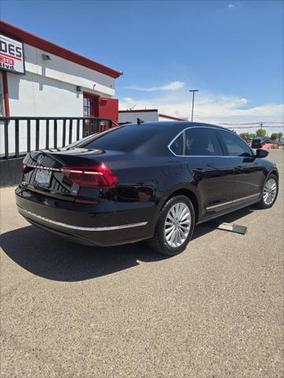 2017 Volkswagen Passat 1.8T SE