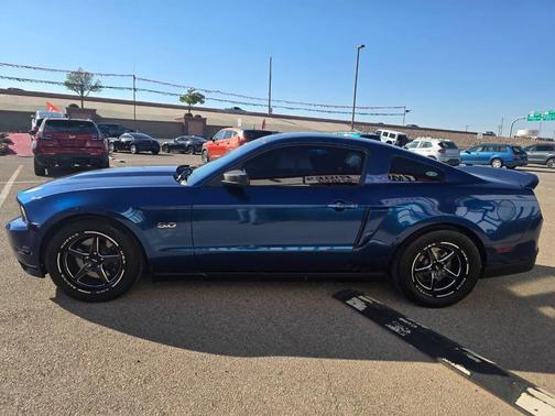 2011 Ford Mustang GT Premium
