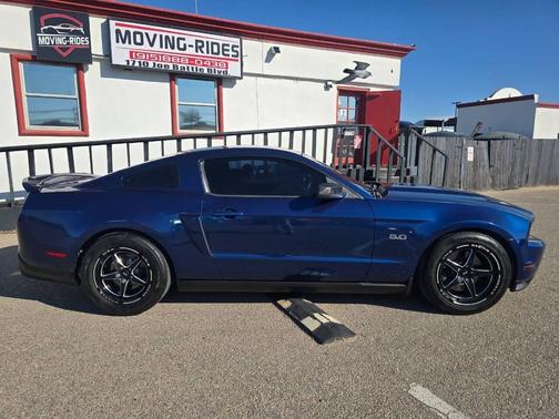 2011 Ford Mustang GT Premium