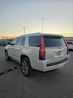 2019 Cadillac Escalade Premium Luxury