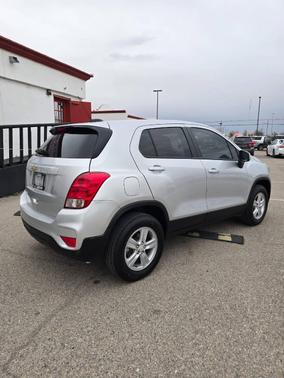 2022 Chevrolet Trax LS
