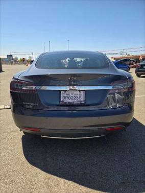 2015 Tesla Model S 85D