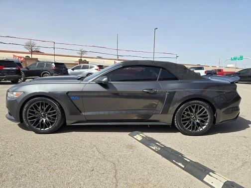 2017 Ford Mustang GT Premium