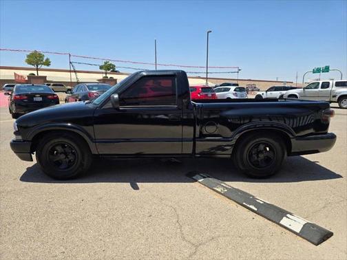 1998 Chevrolet S-10 Base